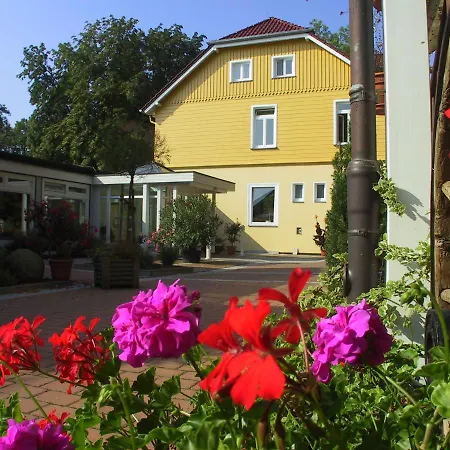 Tagungsstaette Lutherheim * Springen